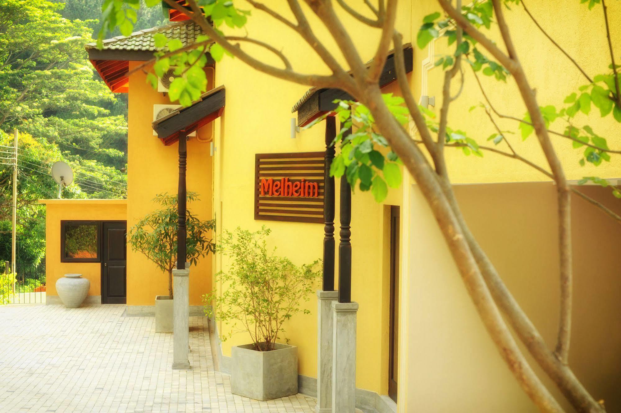 Melheim Kandy Villas Exterior photo