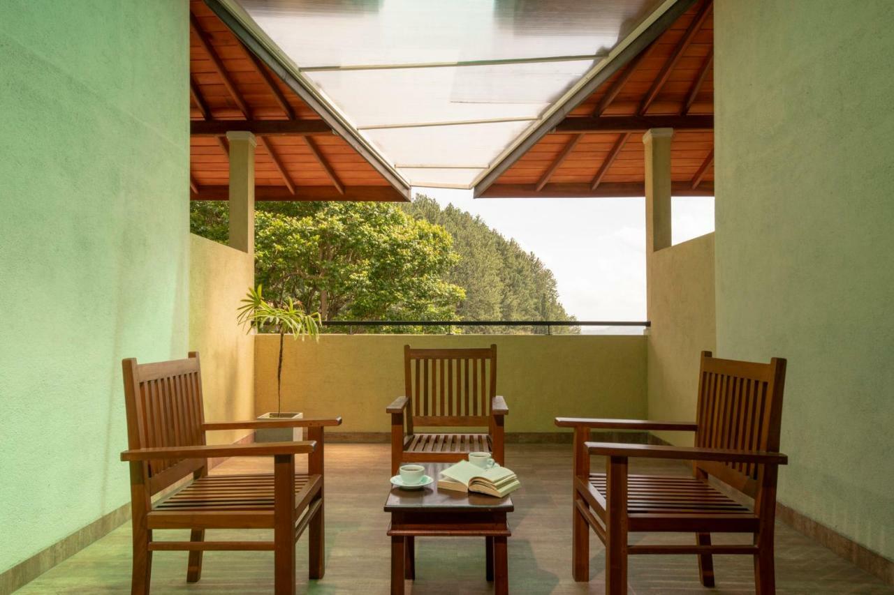 Melheim Kandy Villas Exterior photo