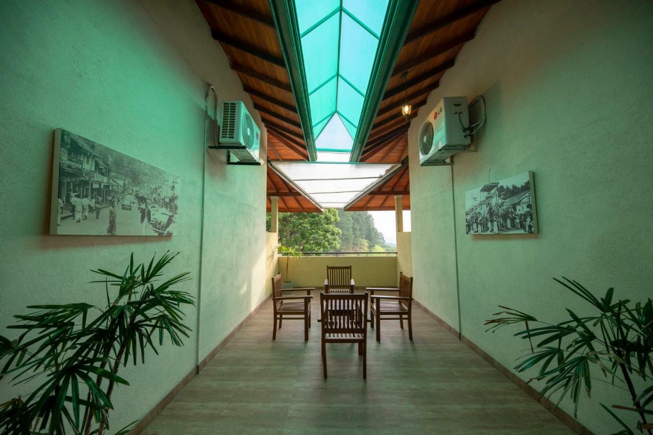 Melheim Kandy Villas Exterior photo